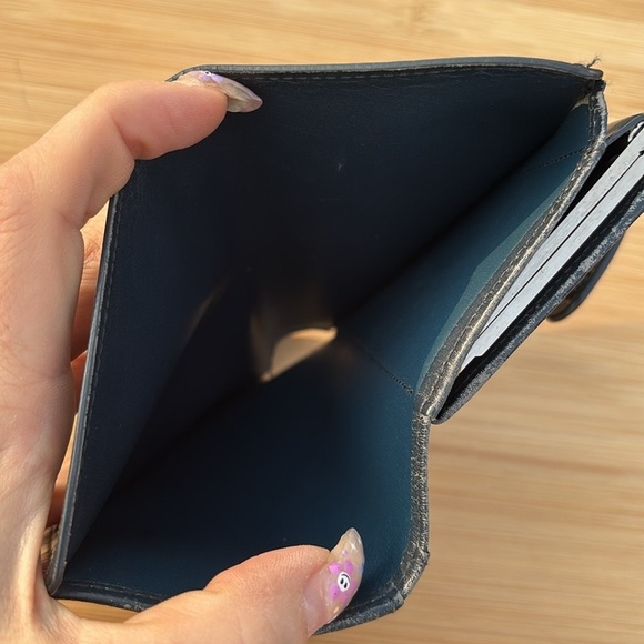 Louis Vuitton Vernis Porte Monnaie Viennois Bifold Kiss Lock Vintage Wallet Blue - Picture 11 of 16